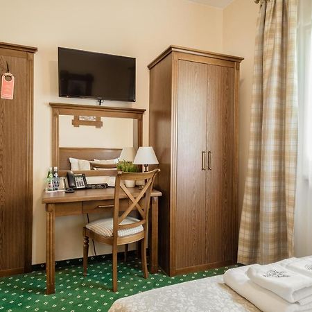 Hotel Ranczo Smyczyna Eksteriør bilde