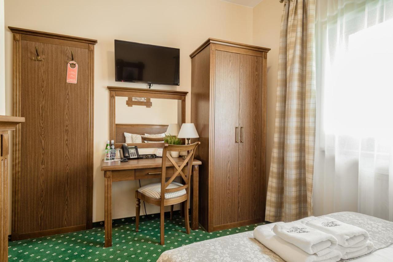 Hotel Ranczo Smyczyna Eksteriør bilde