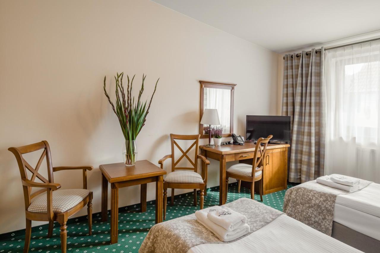 Hotel Ranczo Smyczyna Eksteriør bilde